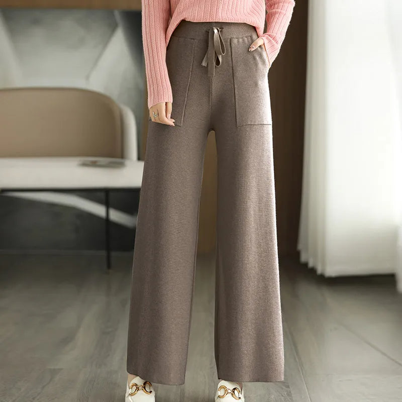 Women's Wool Wide-Leg Trousers
