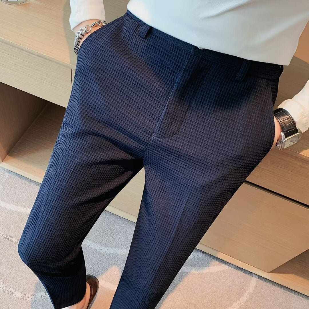 Men's Slim-Fit Textured Trousers