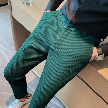 Men's Slim-Fit Textured Trousers