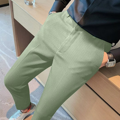 Men's Slim-Fit Textured Trousers