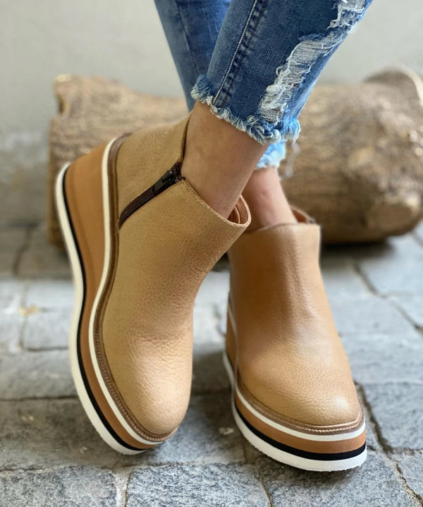 Women's Wide-Fit Wedge Ankle Boots Cushioned
