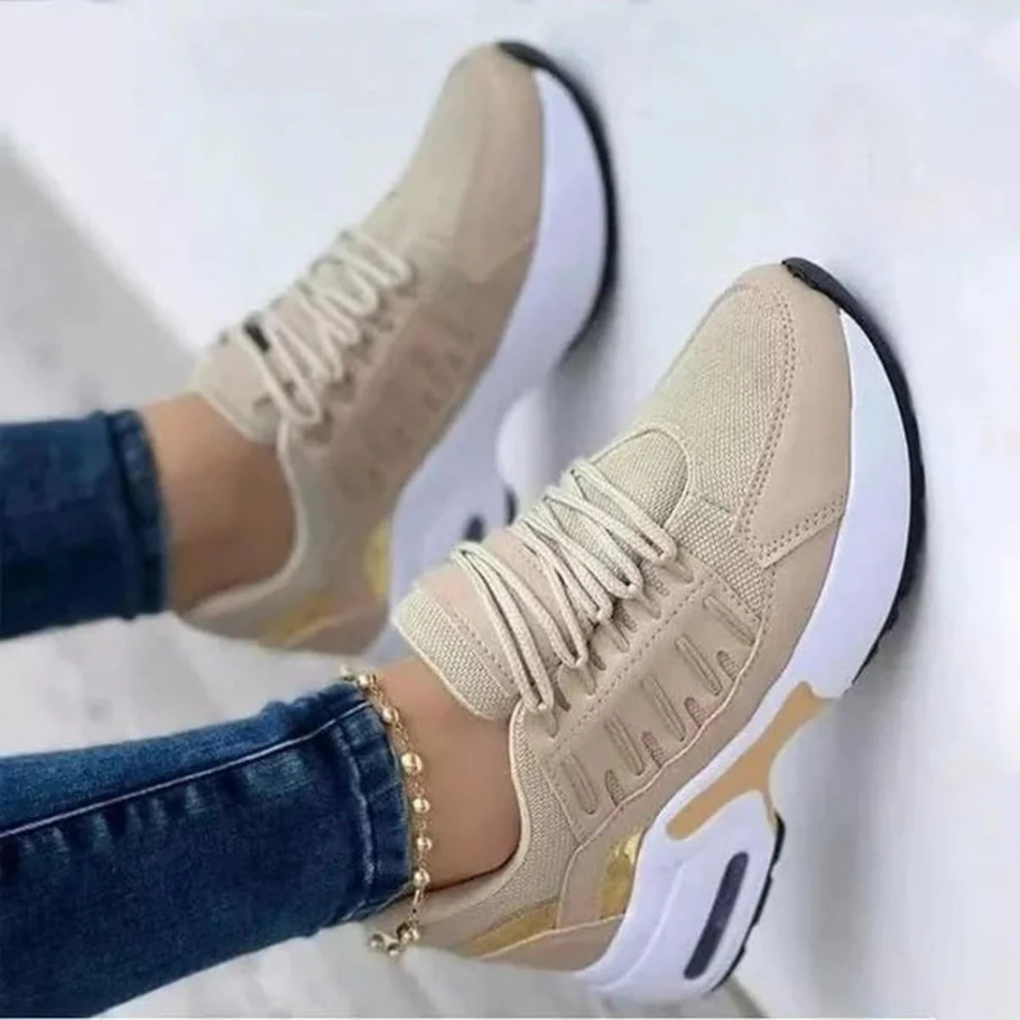 Women's Wide-Fit Lace-Up Shoes