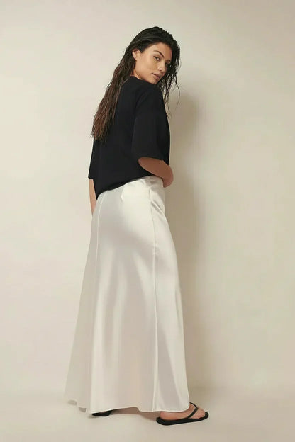 Women's Flowing Maxi Skirt